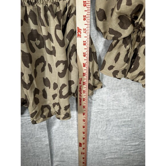 Caramela Smocked Leopard Long Sleeve Top Off Shoulder Women’s Medium Puff Sleeve - Picture 5 of 6